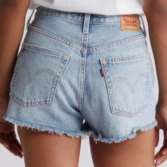 Levi’s Micro Vibes 501° Original Cutoff Denim Shorts Button Fly Light Wash 27 - Picture 4 of 16
